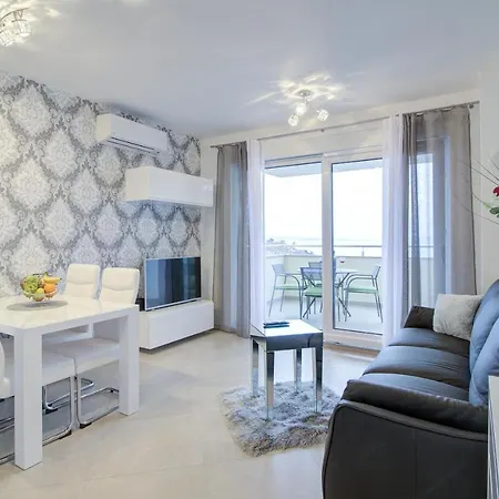 Apartments Luka - Villa Sunce Senj  Exterior photo